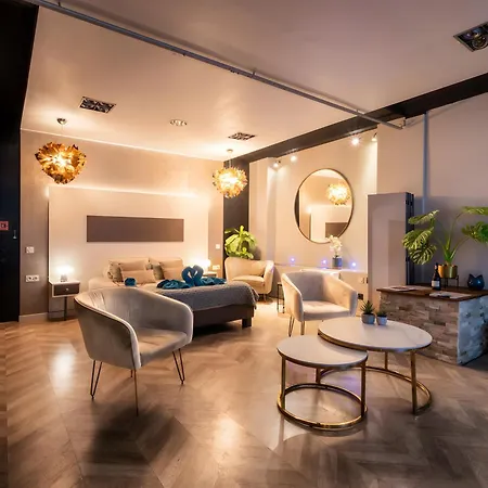 Studio Romantique Avec Jacuzzi